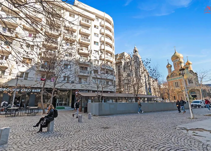Charm - Old Town Apartman Bukarest